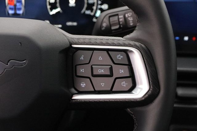 Used 2025 Ford Mustang Coupe image 12