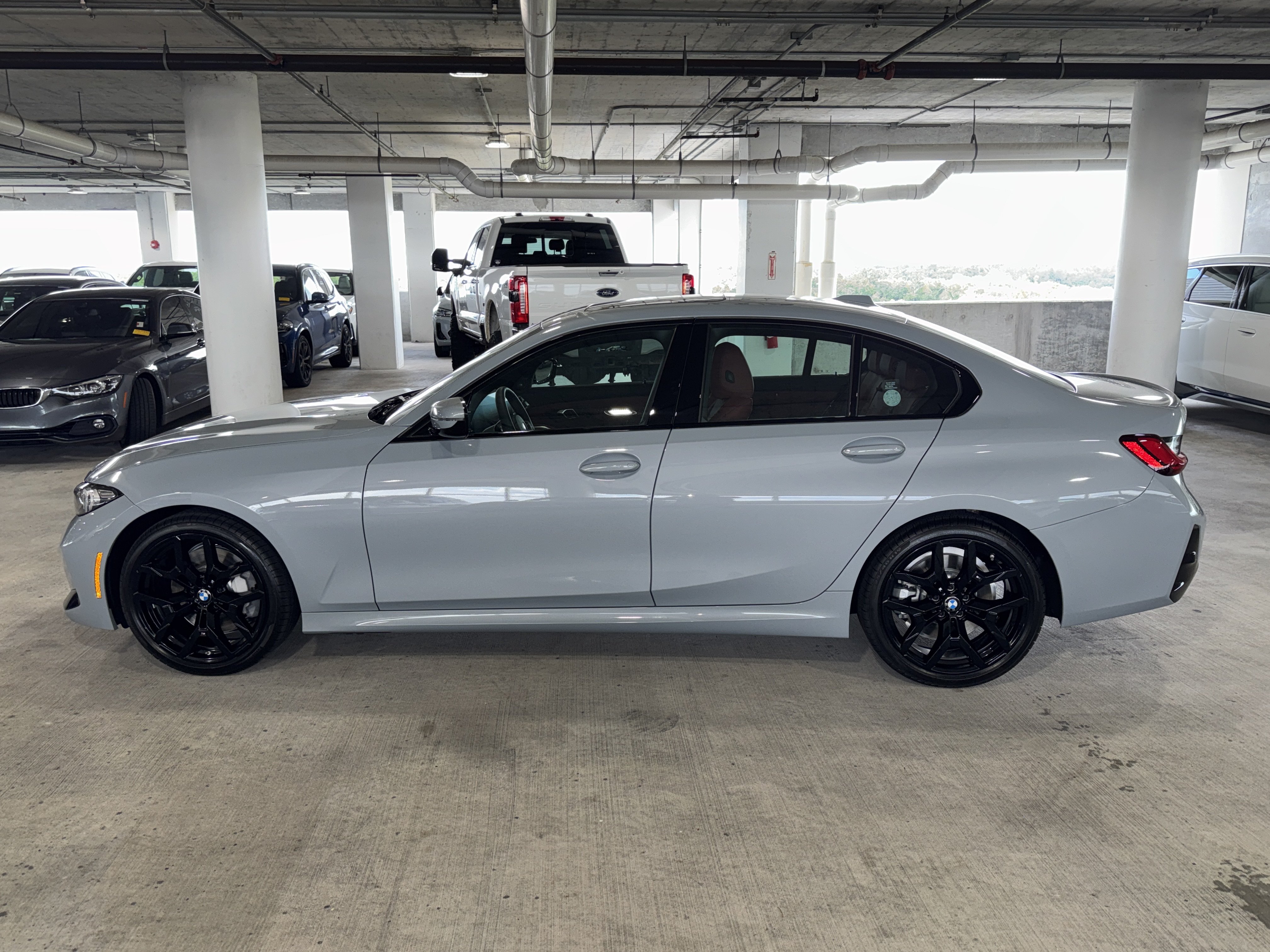 New 2026 BMW 330i Sedan RWD image 4