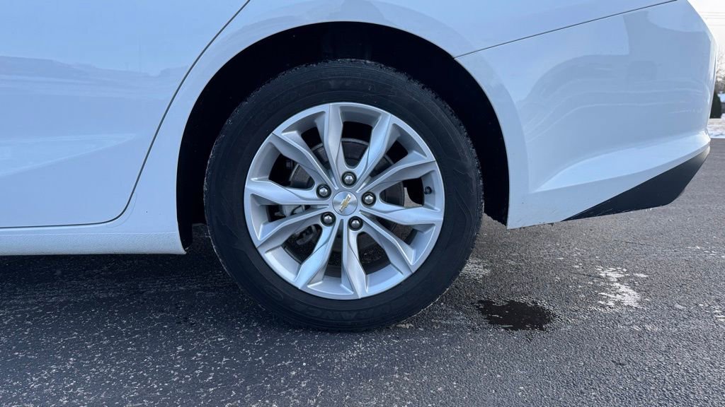 Used 2023 Chevrolet Malibu LT image 31