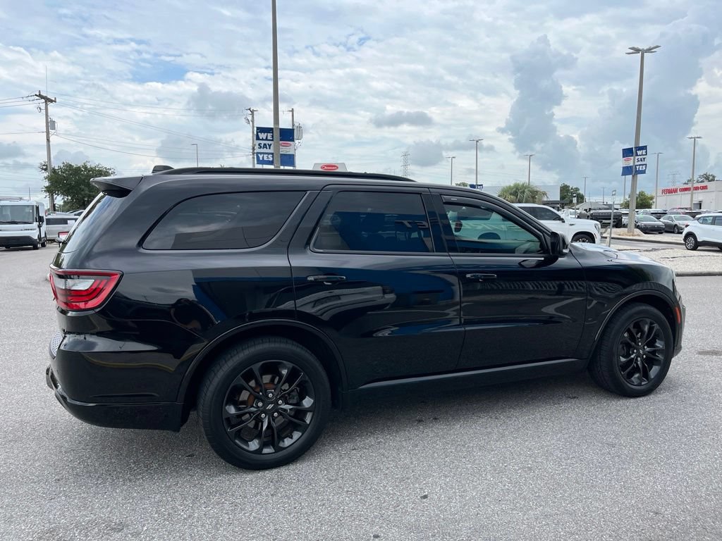 Used 2023 Dodge Durango R/T RWD image 8