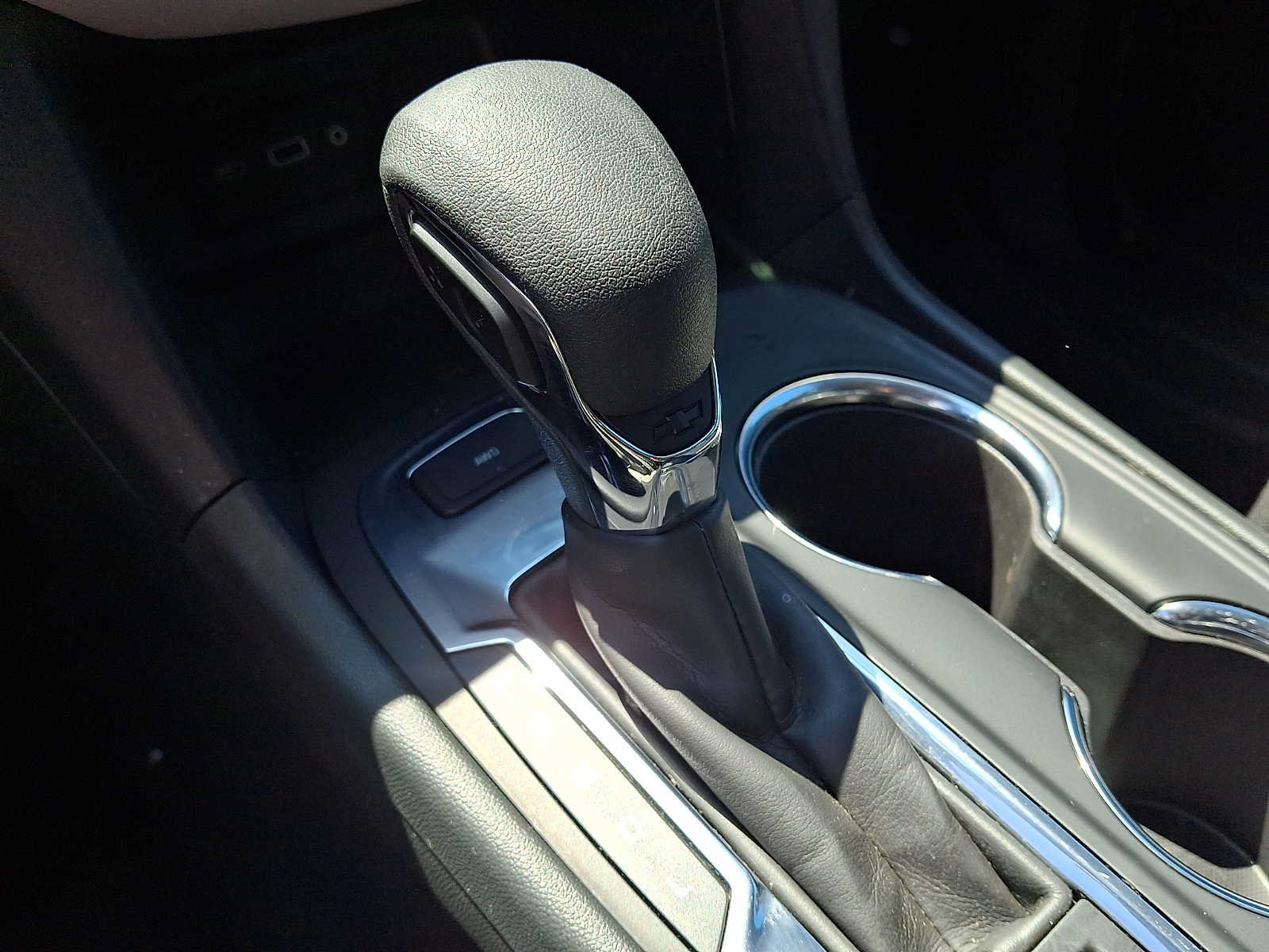 Certified 2023 Chevrolet Equinox LS w/ LPO, Floor Liner Package AWD/4WD image 12