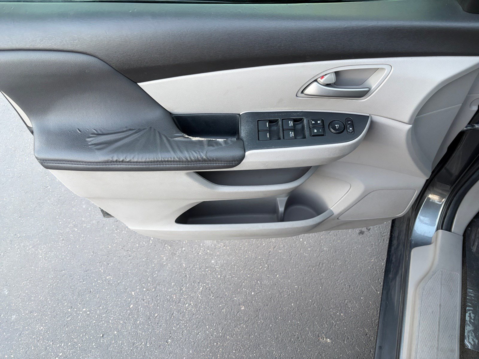 Used 2013 Honda Odyssey EX-L image 9