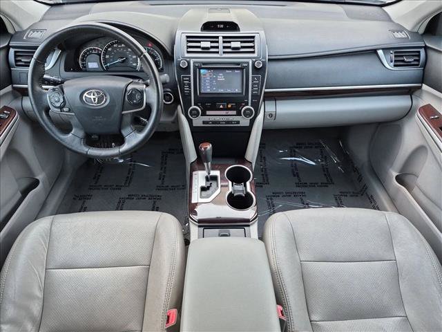 Used 2012 Toyota Camry XLE w/ Convenience Pkg FWD image 17