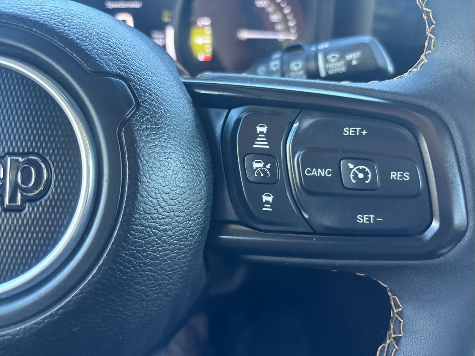 Used 2024 Jeep Wrangler Unlimited w/ Convenience Group AWD/4WD image 24