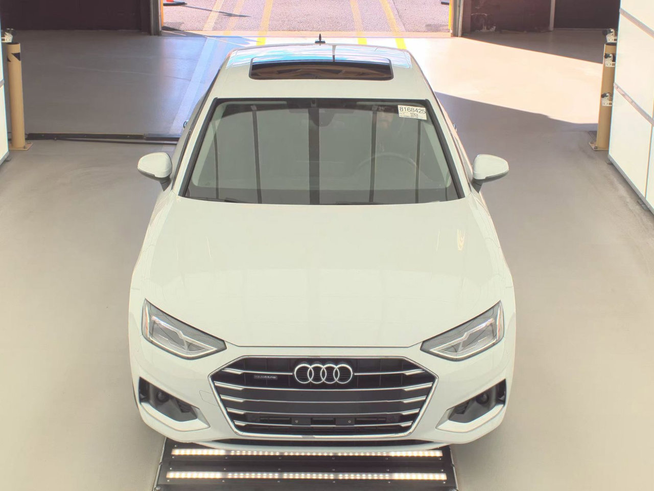 Used 2022 Audi A4 2.0T Premium image 6