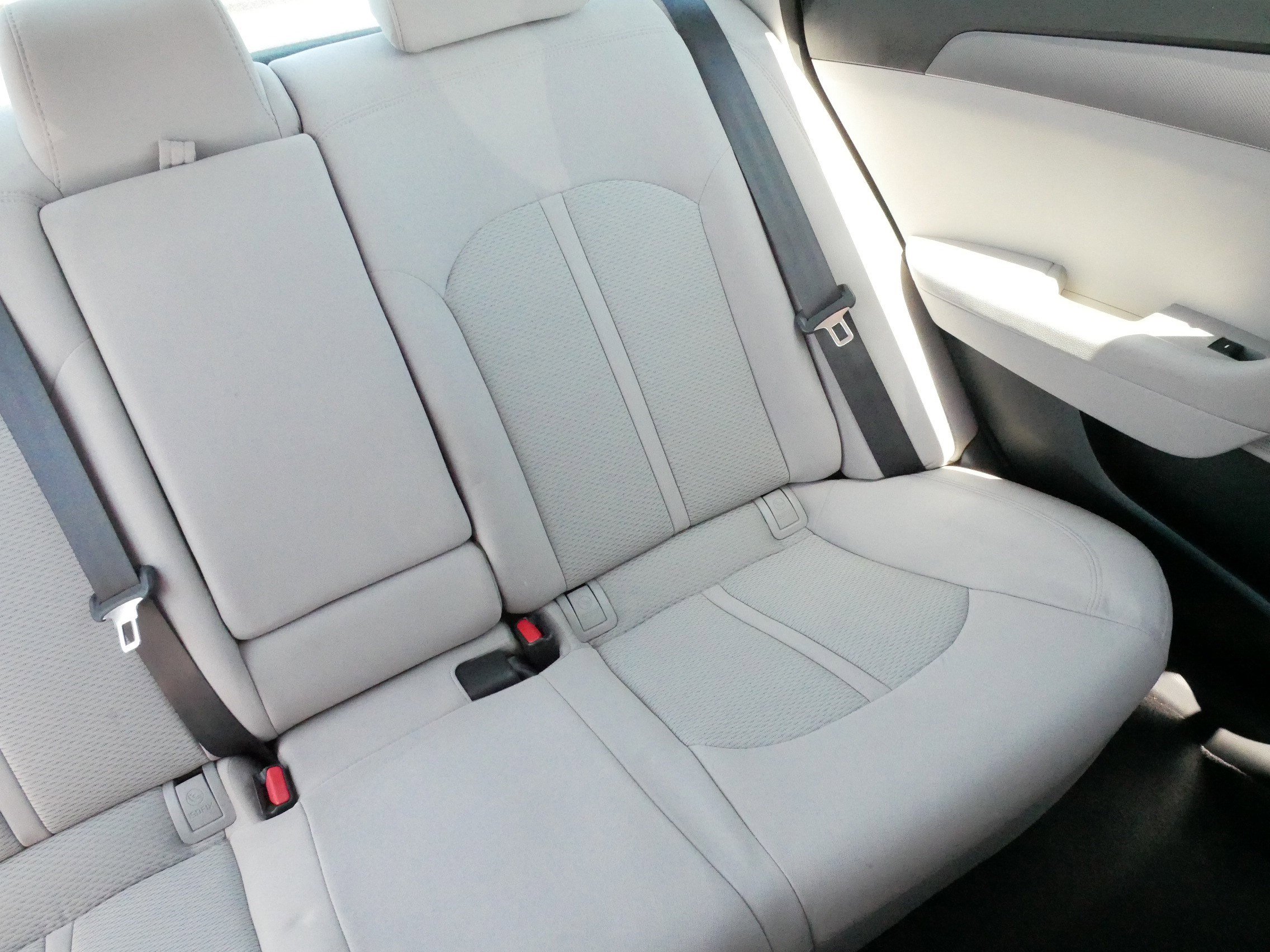 Used 2016 Hyundai Sonata SE FWD image 14