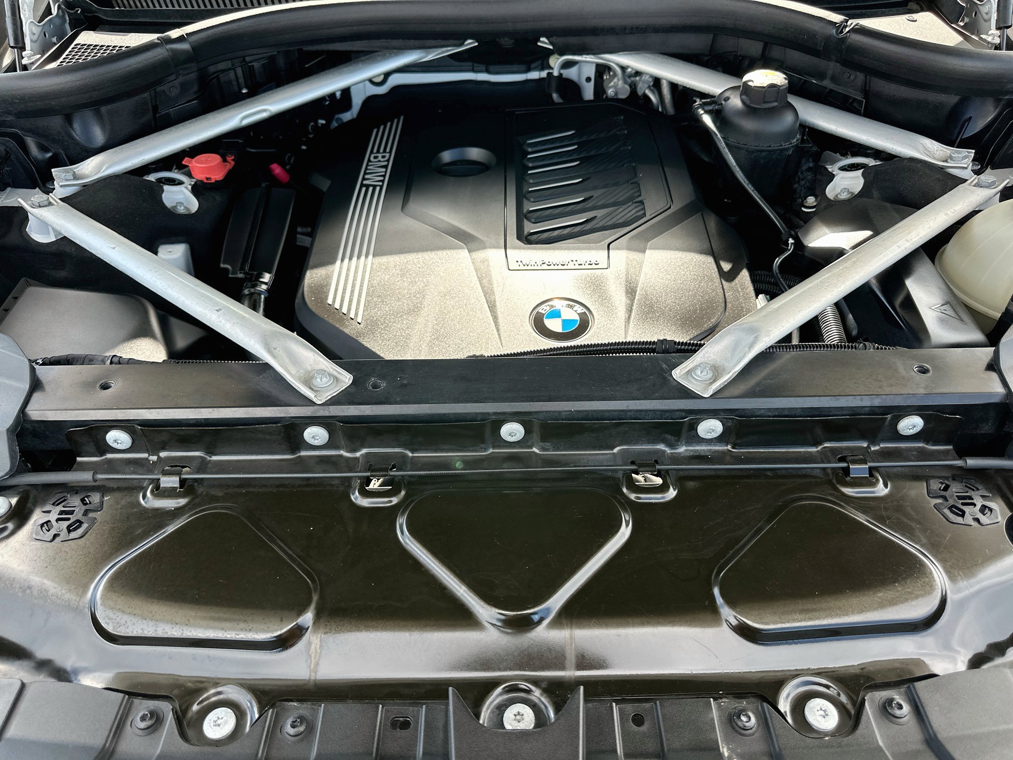 Used 2020 BMW X7 xDrive40i w/ Premium Package AWD/4WD image 34