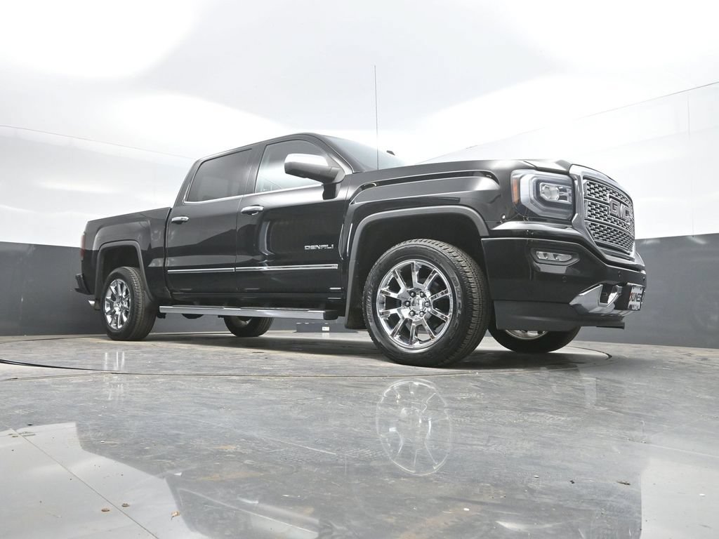Used 2018 GMC Sierra 1500 Denali AWD/4WD image 32