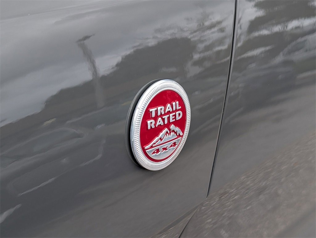 Used 2021 Jeep Grand Cherokee Trailhawk image 10