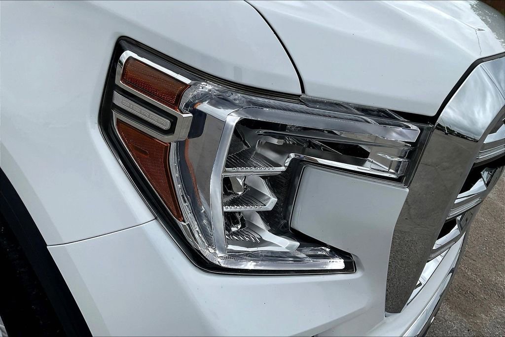 Used 2021 GMC Sierra 1500 SLE w/ Driver Alert Package II AWD/4WD image 32