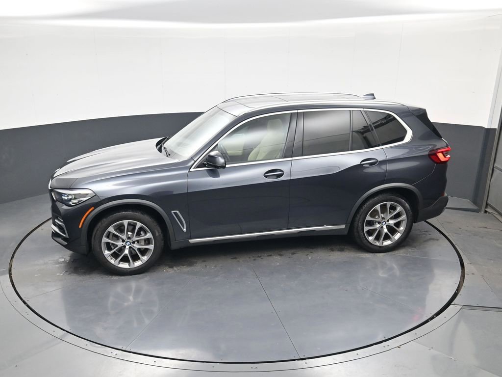 Used 2021 BMW X5 sDrive40i w/ Convenience Package image 28