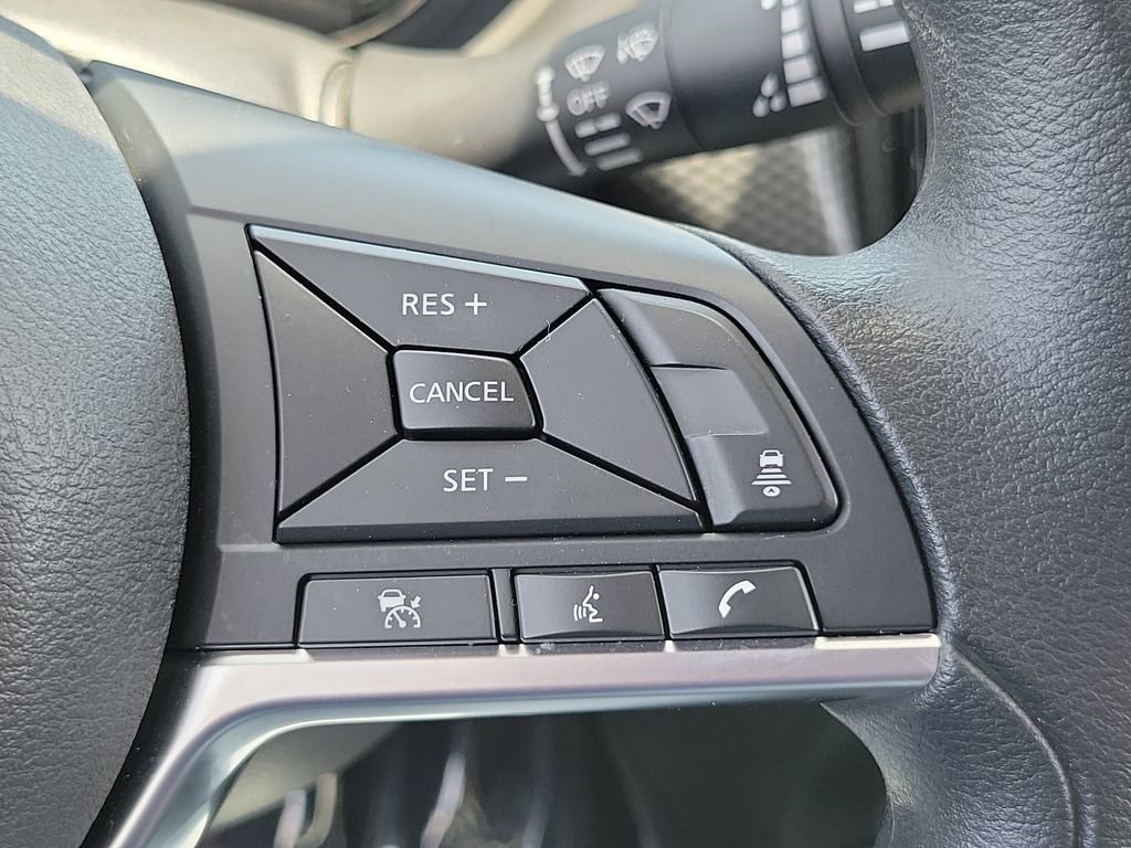 Used 2024 Nissan Kicks SV FWD image 24