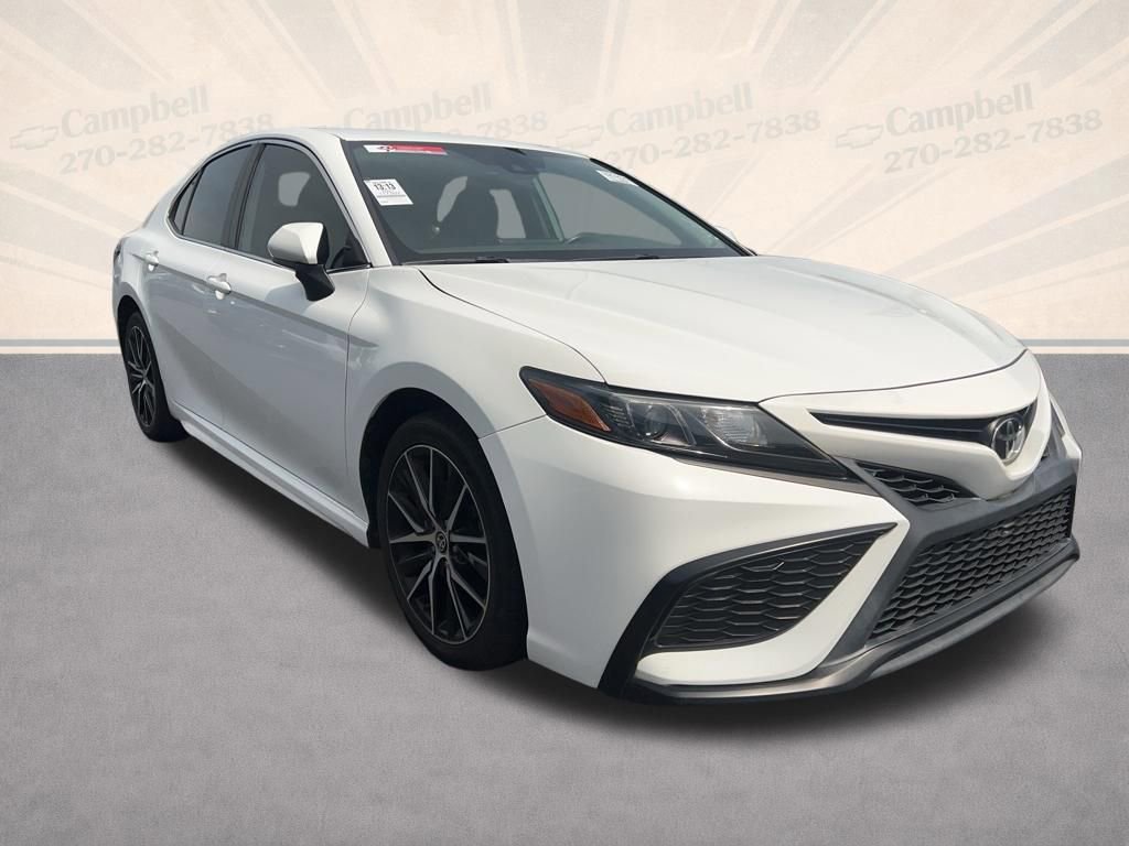 Used 2021 Toyota Camry SE FWD image 11