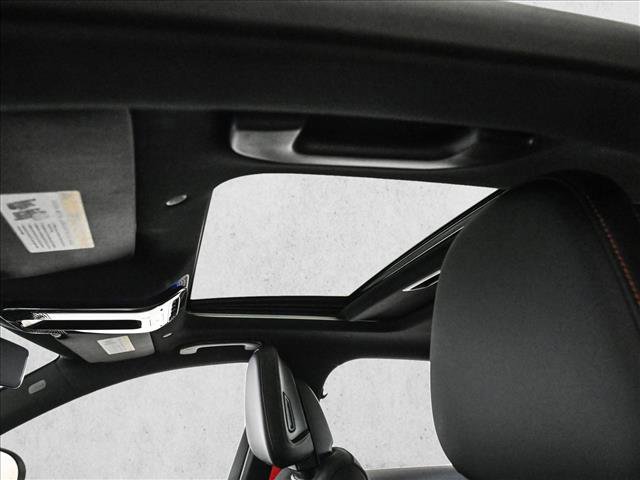 Certified 2025 Mercedes-Benz C 43 AMG 4MATIC Sedan image 17