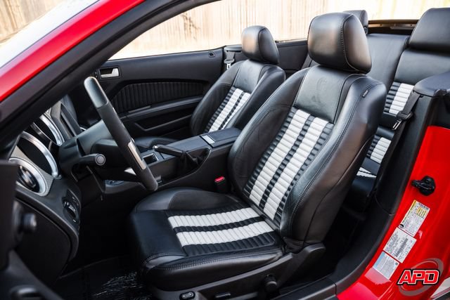 Used 2011 Ford Mustang Shelby GT500 w/ SVT Performance Pkg RWD image 4