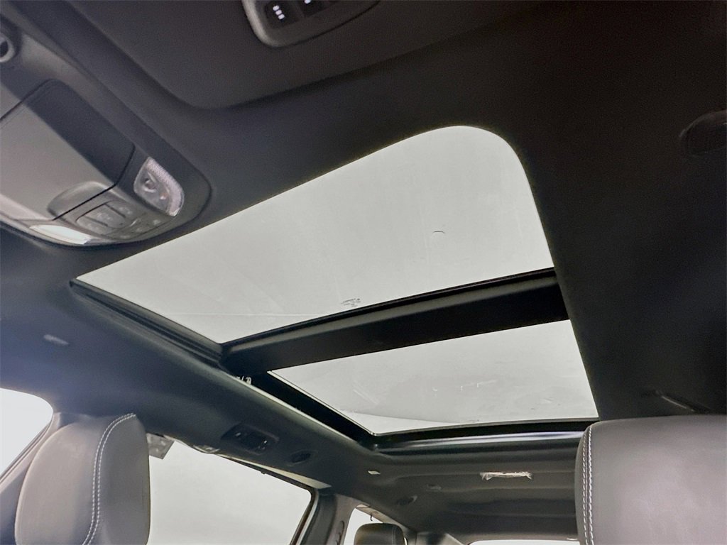 New 2026 Chrysler Pacifica Limited image 14