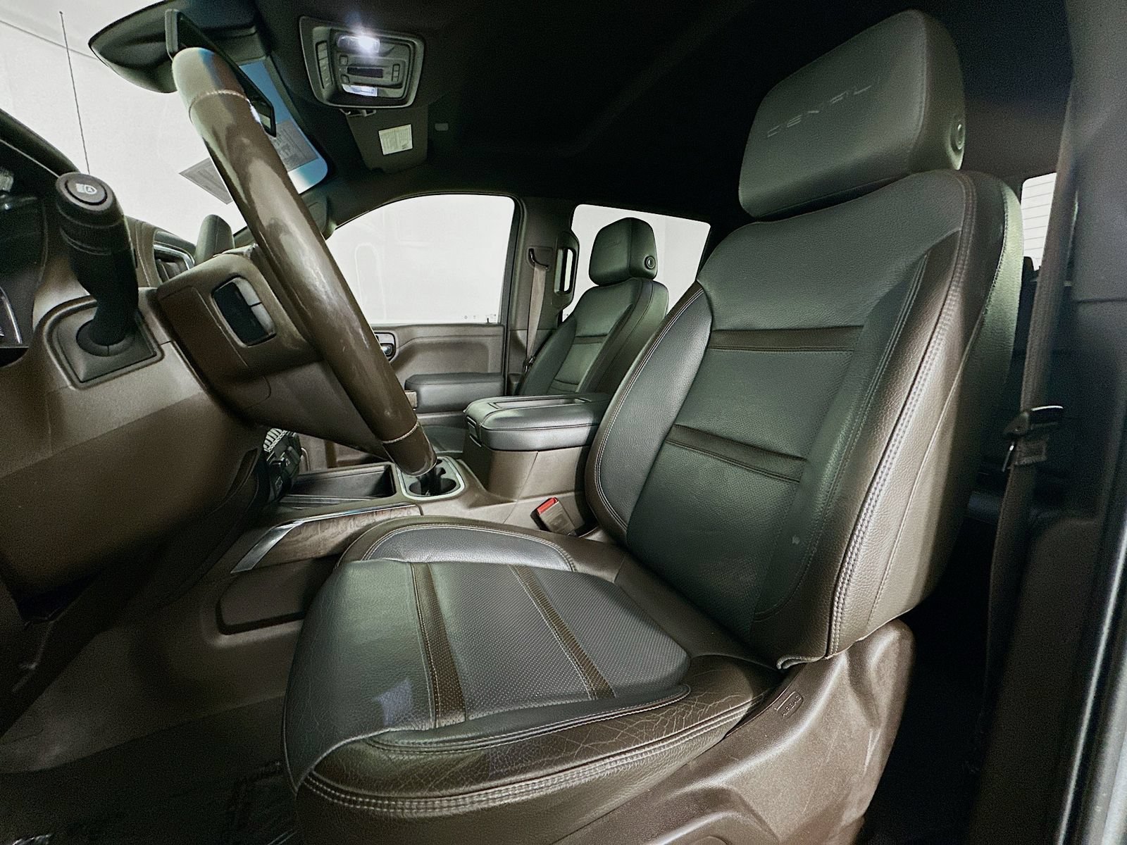 Used 2020 GMC Sierra 1500 Denali w/ Driver Alert Package II AWD/4WD image 23