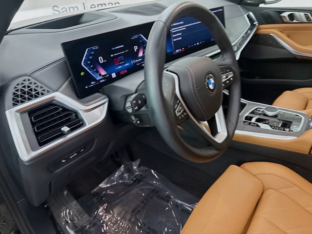 Used 2024 BMW X5 xDrive40i w/ Premium Package AWD/4WD image 9