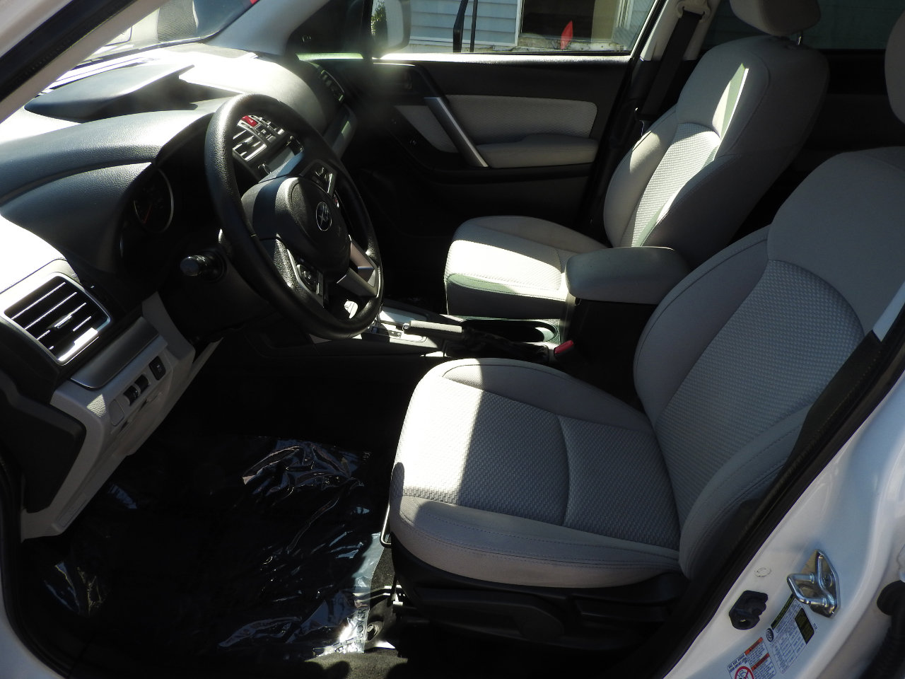 Used 2017 Subaru Forester 2.5i w/ Alloy Wheel Package image 6