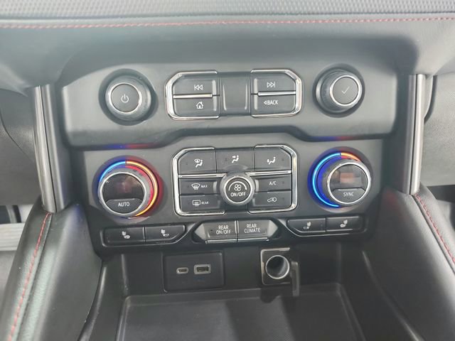 Used 2021 Chevrolet Suburban RST RWD image 30