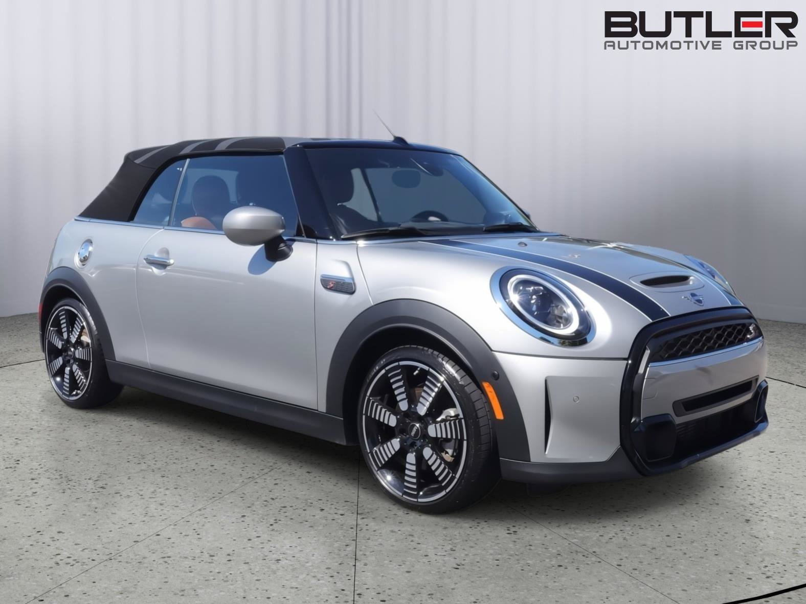Used 2024 MINI Cooper S FWD image 8