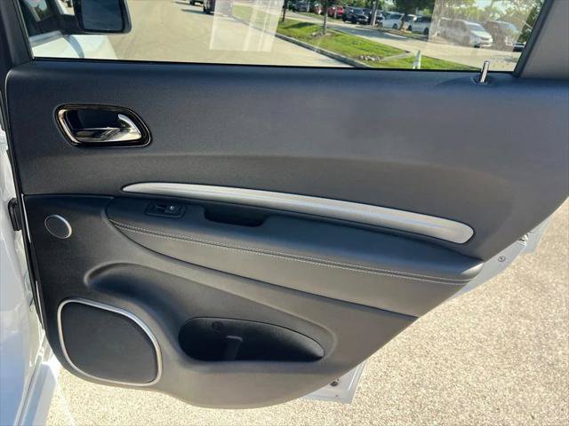 Certified 2020 Dodge Durango SRT w/ Technology Group AWD/4WD image 23