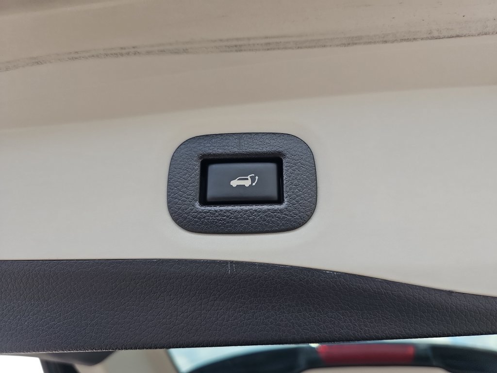 Used 2020 Nissan Rogue SL FWD image 33