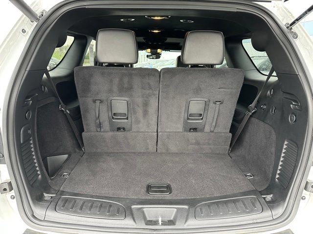 Used 2023 Dodge Durango R/T w/ Hemi Orange Plus Package AWD/4WD image 7