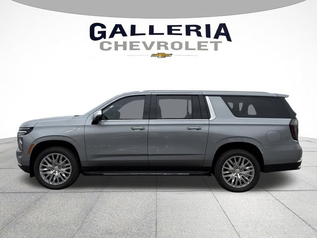 New 2026 Chevrolet Suburban Premier RWD image 4