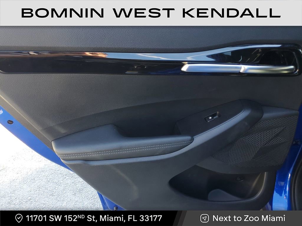 Used 2023 Kia Seltos EX image 19