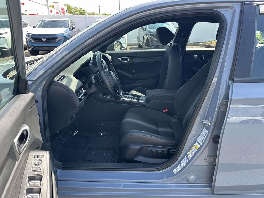 Used 2023 Honda Civic Sport image 16