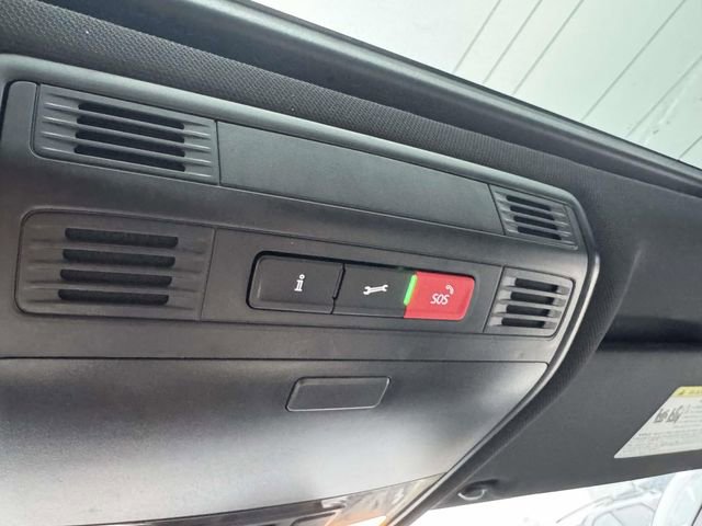 Used 2021 Volkswagen Jetta R-Line w/ R-Line Cold Weather Package image 26