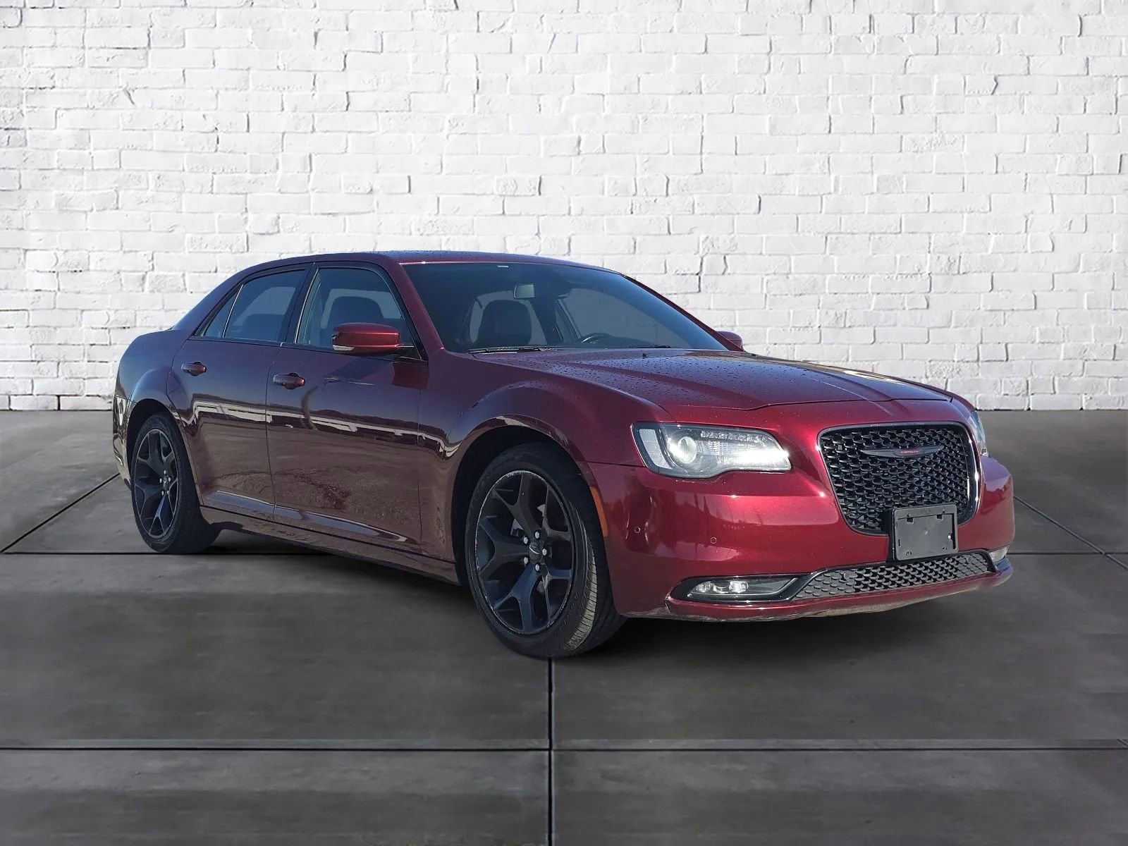 Used 2021 Chrysler 300 S image 2