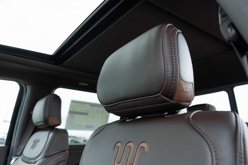 New 2026 Ford F250 King Ranch w/ Tremor Off-Road Package image 13