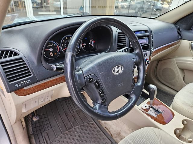 Used 2007 Hyundai Santa Fe SE FWD image 17
