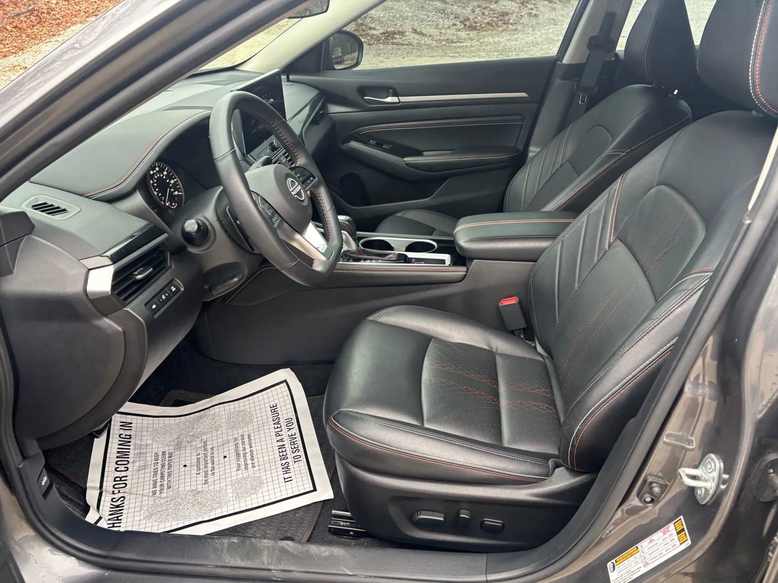 Used 2023 Nissan Altima 2.5 SR w/ SR Premium Package image 41