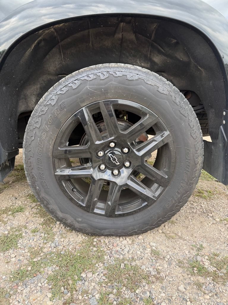 Used 2024 Chevrolet Silverado 1500 RST w/ Convenience Package II AWD/4WD image 12