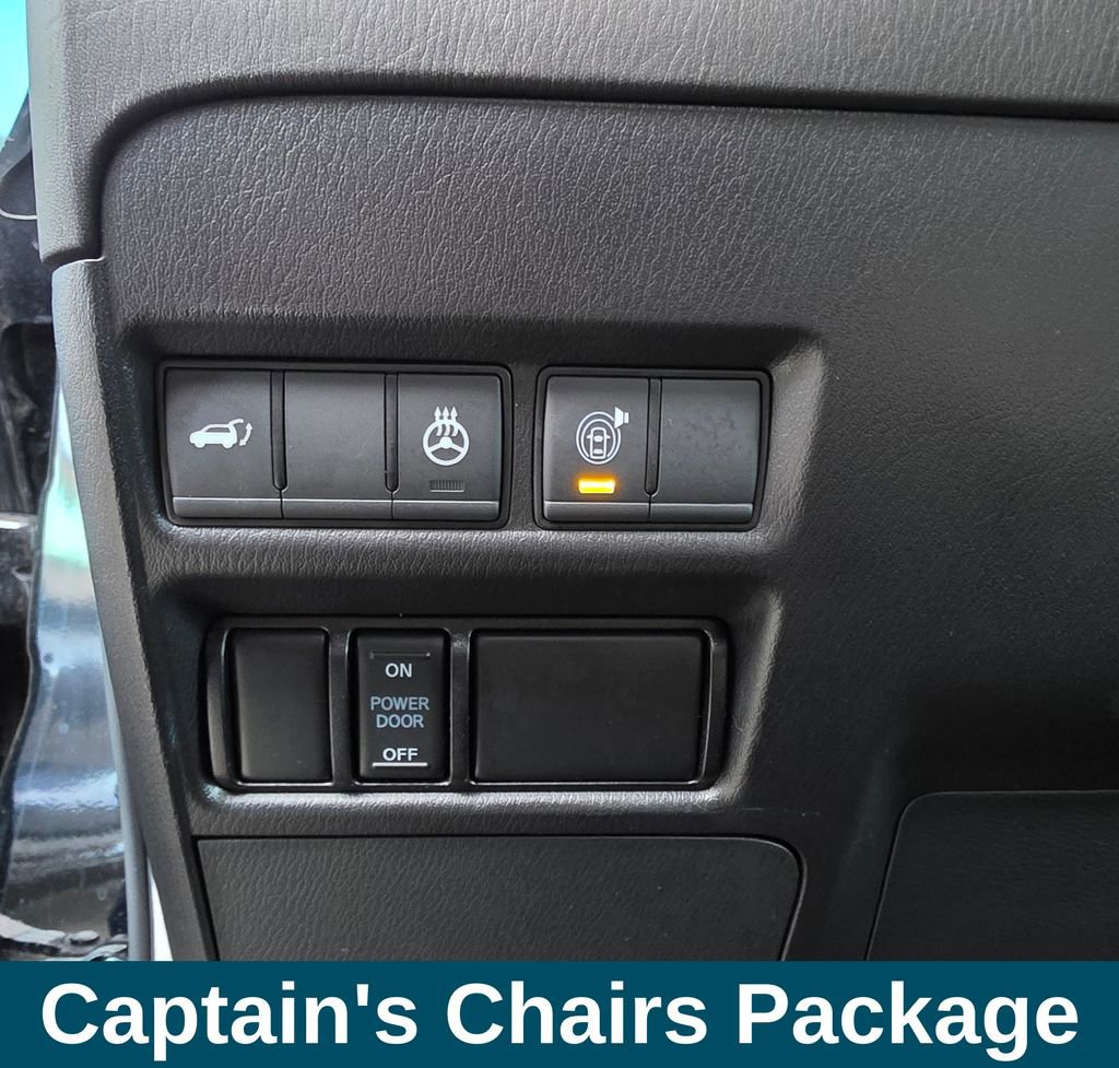 Used 2024 Nissan Armada SL w/ Captain's Chairs Package image 13