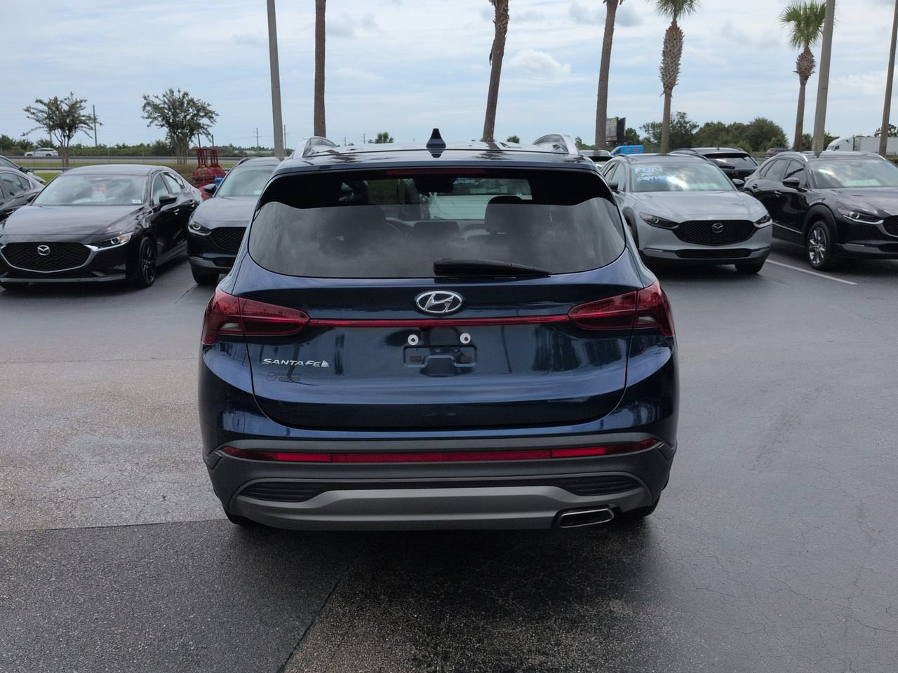 Used 2023 Hyundai Santa Fe SEL w/ Cargo Package FWD image 5
