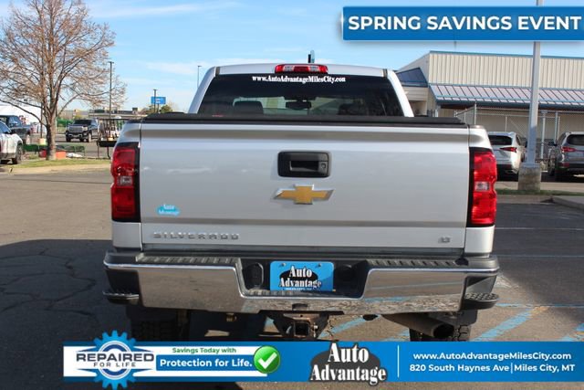 Used 2016 Chevrolet Silverado 2500 LT w/ LT Convenience Package AWD/4WD image 8