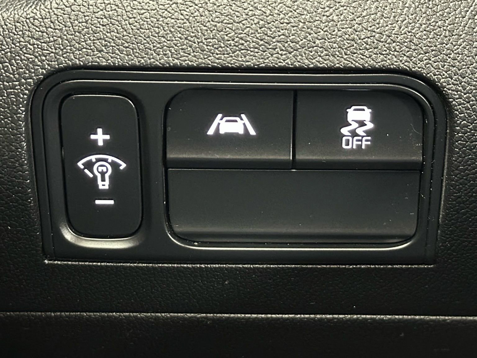 Used 2022 Kia Sorento S FWD image 19