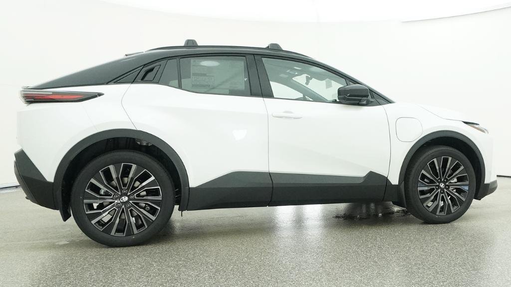 New 2026 Toyota C-HR AWD/4WD image 35