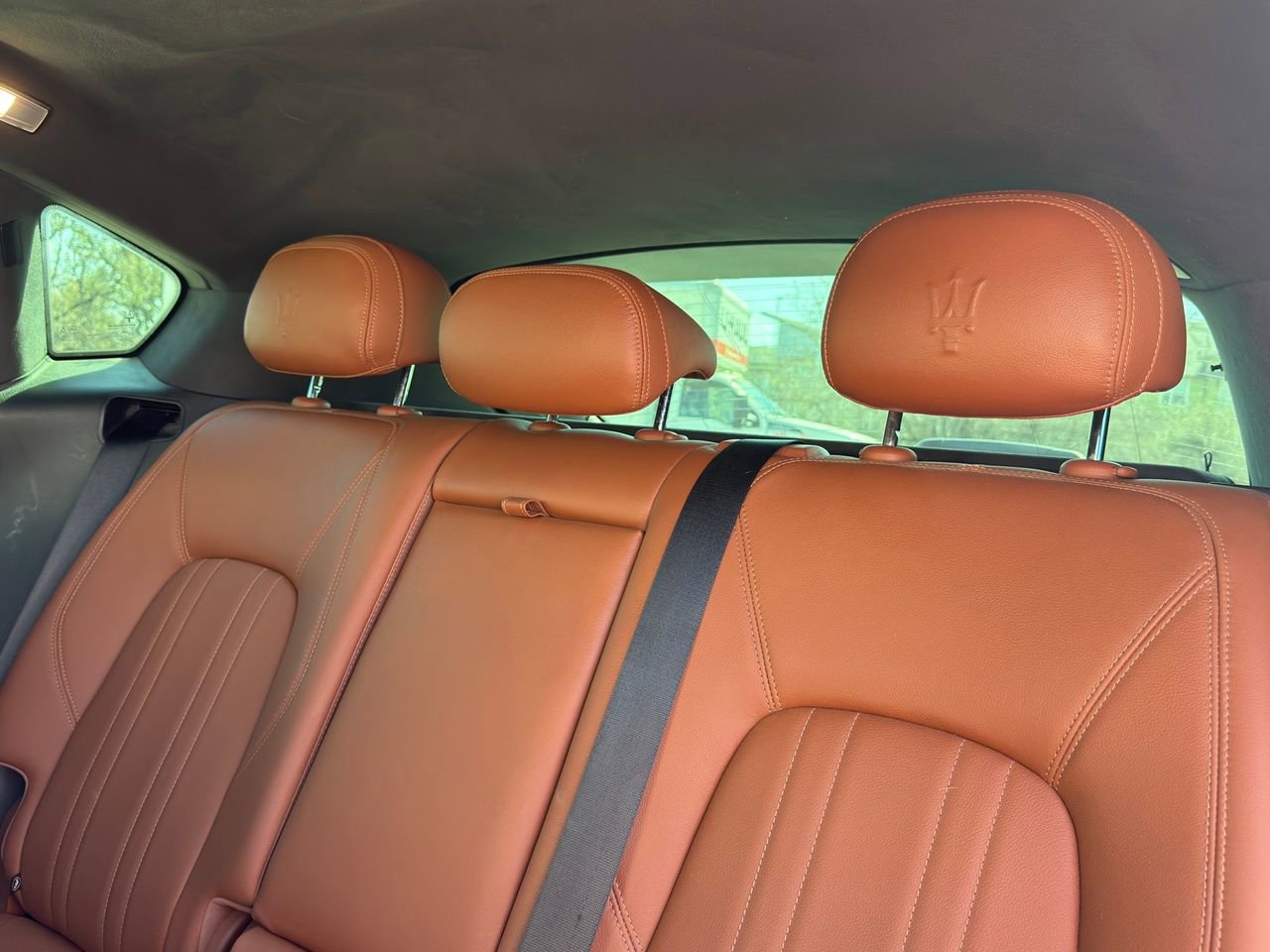 Certified 2022 Maserati Levante GT image 40
