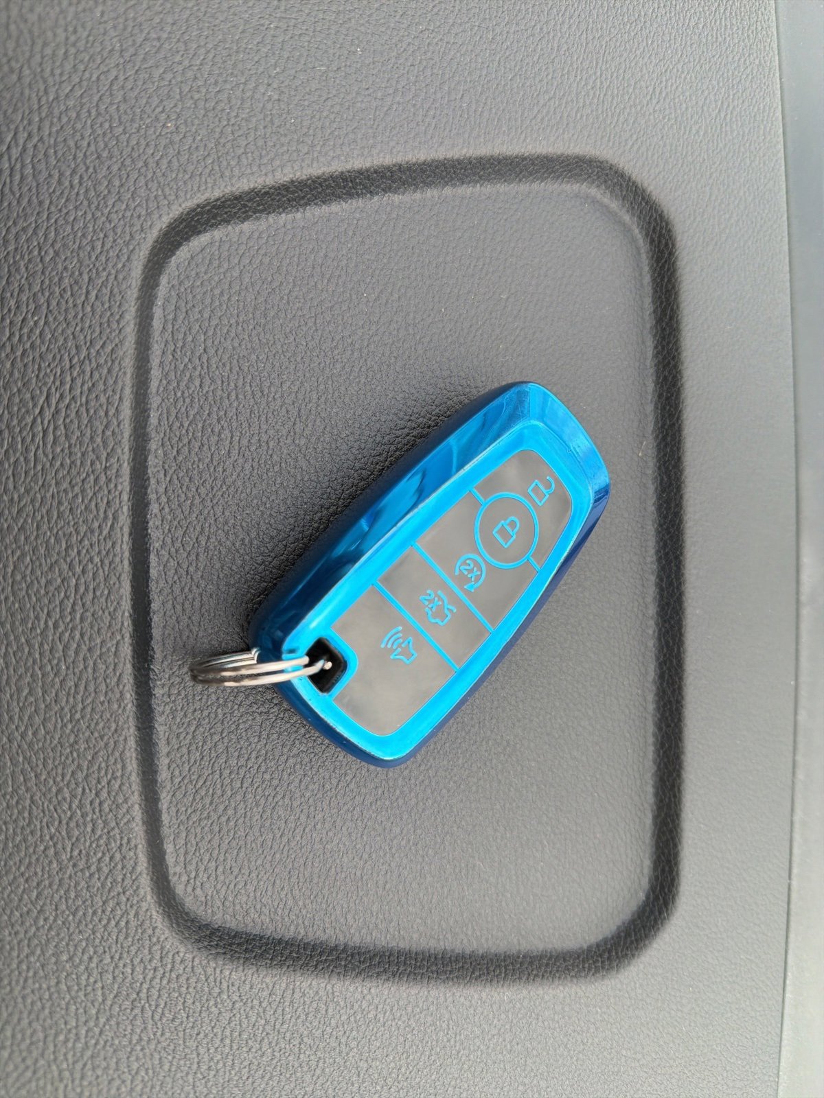 Used 2020 Ford Explorer XLT w/ Equipment Group 202A image 63