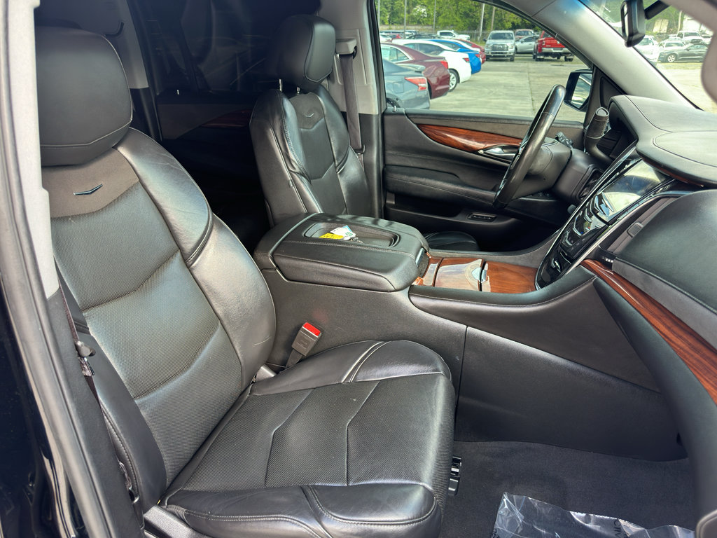 Used 2015 Cadillac Escalade ESV Premium RWD image 15