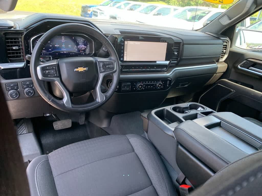 Certified 2025 Chevrolet Silverado 1500 LT AWD/4WD image 13