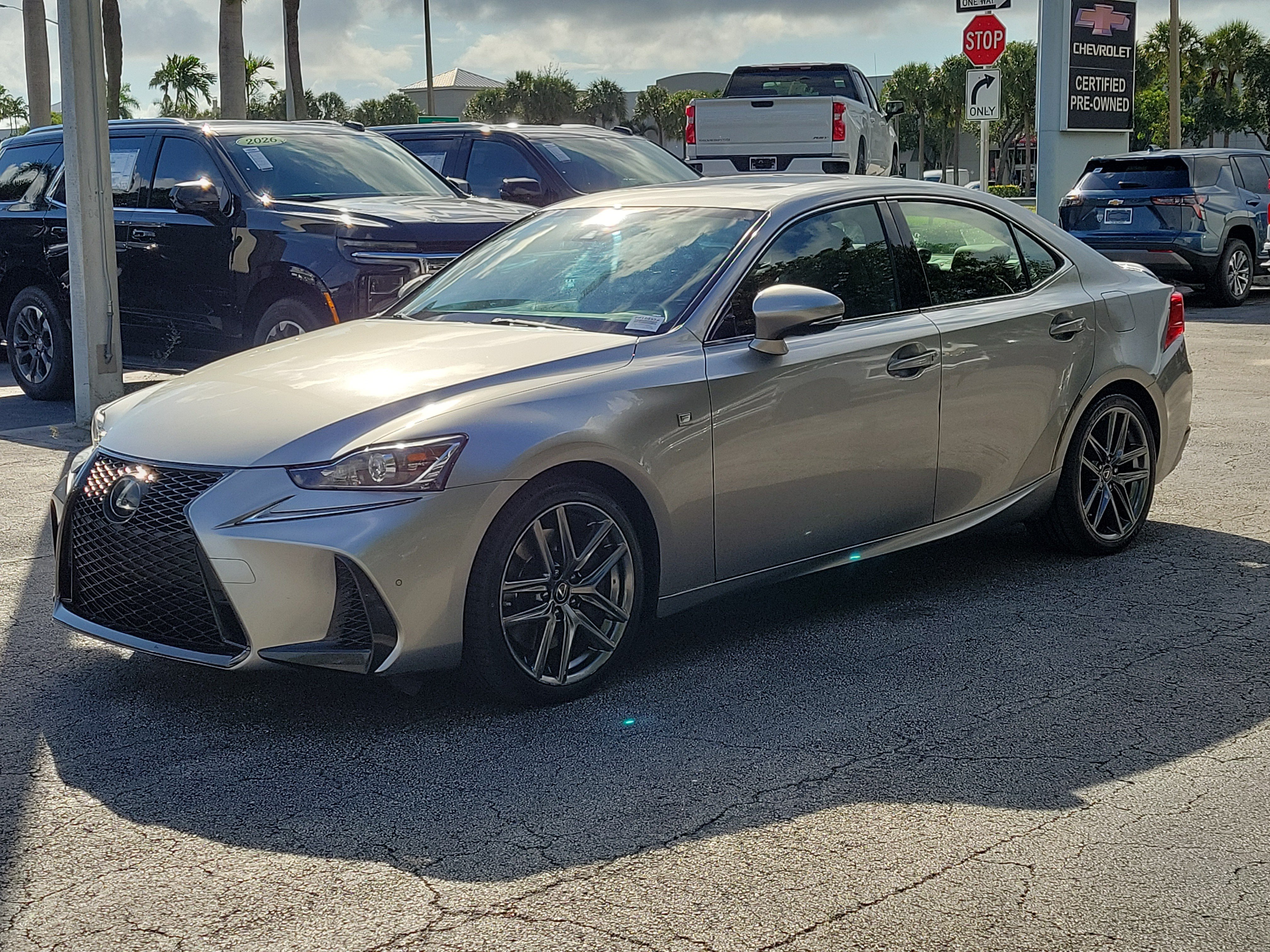 Used 2020 Lexus IS 300 F Sport w/ F Sport Package RWD image 7