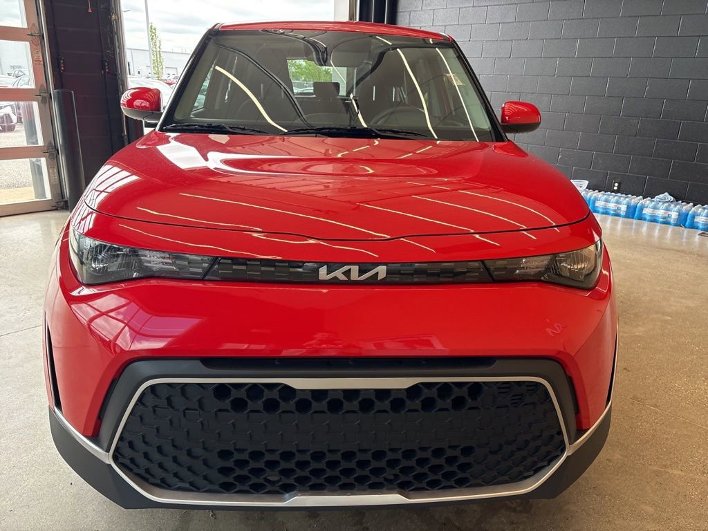 Certified 2024 Kia Soul LX w/ Option Group 015 FWD image 4