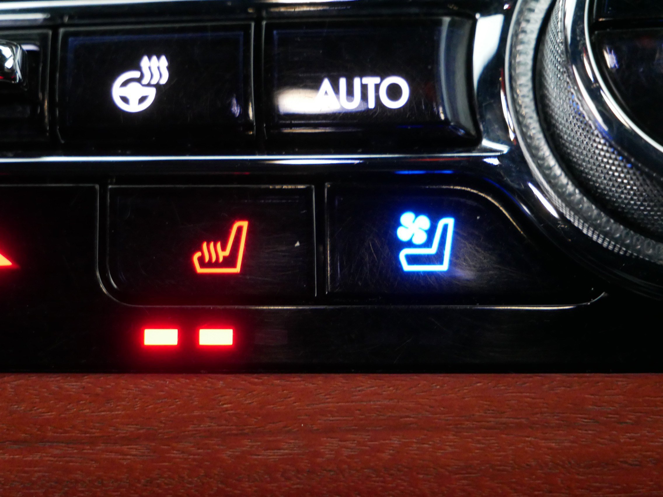 Used 2021 Lincoln Aviator Reserve w/ Equipment Group 202A image 30