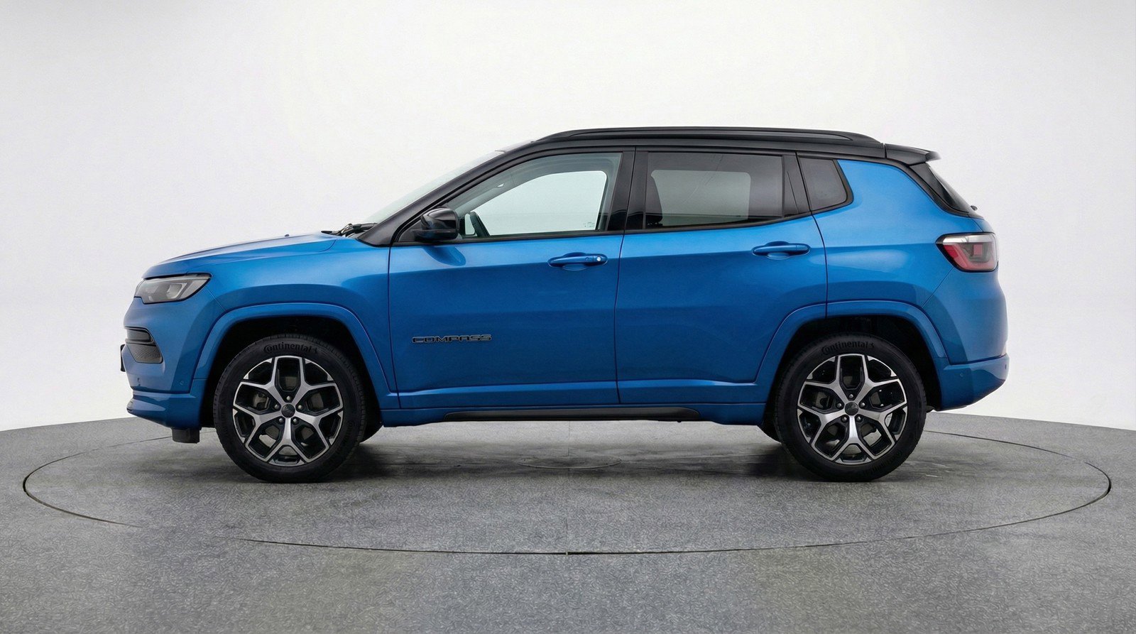 Used 2025 Jeep Compass Limited image 5